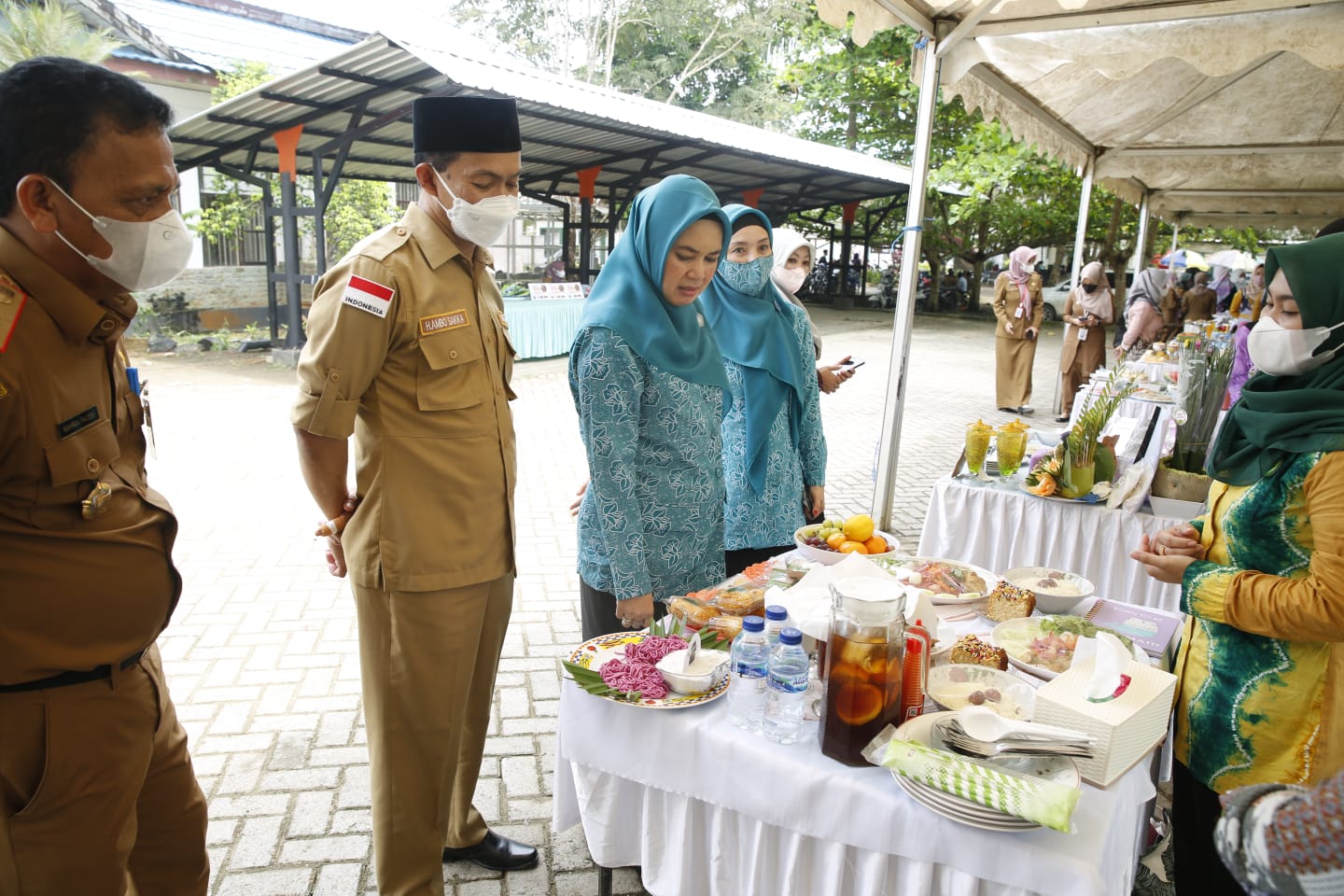 Image default