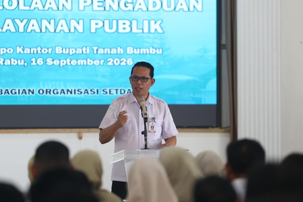 Peserta Bimtek Pengelolaan Pengaduan Pemkab Tanah Bumbu mengikuti materi dari Ombudsman Kalsel dan Diskominfo Tanah Bumbu di Batulicin.