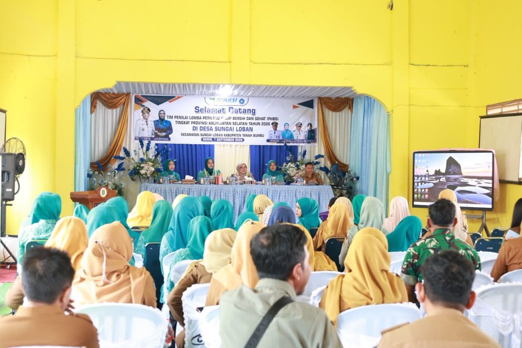 Suasana penilaian Desa Ber-PHBS Tingkat Provinsi Kalsel Tahun 2026 di Sungai Loban.
