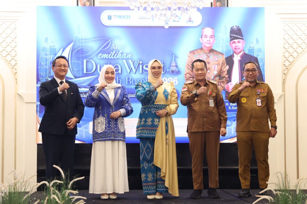 Asisten Perekonomian dan Pembangunan Eryanto Rais pada Grand Final Duta Wisata Tanah Bumbu 2026